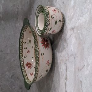 Vintage Temp-tations Mixing Bowl and Nesting Measuring Cup Set